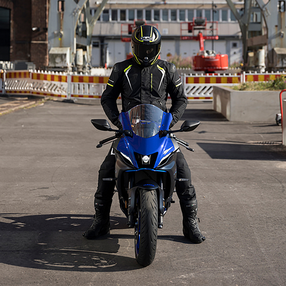 Lindstrands Tekstiilitakki Sandvik Musta/keltainen 58 - Image 4